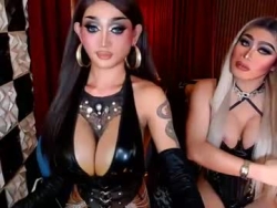 Watch ravenmystiquex´s Live Webcam Chat Room