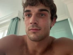Watch alexthemotion´s Live Webcam Chat Room