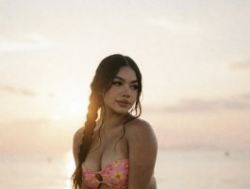 Alisson- is Live on BongaCams: enjoy my big tits Watch Alisson-´s Live Show on BongaCams