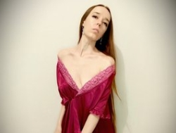 Watch StarKristy´s Live Show on BongaCams