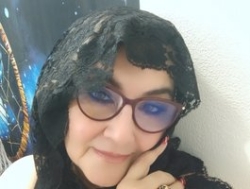 Watch cataleya-mom´s Live Show on BongaCams