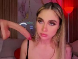 Watch emilyhendrix_´s Live Show on Chaturbate