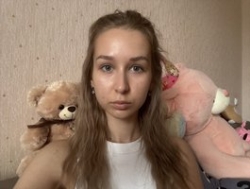 Watch Emelinestrande´s Live Show on BongaCams
