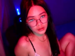 Watch sxihello´s Live Show on Chaturbate
