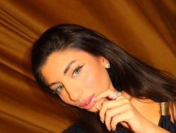 Watch ChloeSinn´s Live Show on BongaCams