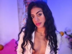 Watch Moon-celeste´s Live Show on BongaCams