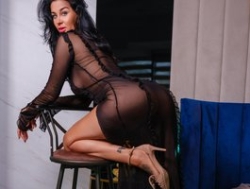 Watch FrancescaDante´s Live Show on BongaCams