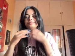 Watch shirleendurrah´s Live Show on Chaturbate