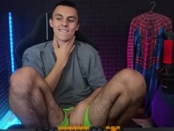 Watch hols_20´s Live Show on Chaturbate