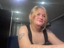 Watch sheenabrunell´s Live Show on Chaturbate