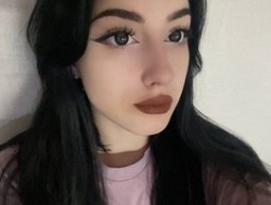 Watch meowluly´s Live Show on BongaCams