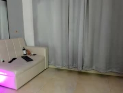 Watch emma_and_aysha´s Live Show on Chaturbate