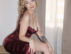 Watch FreyaAzelle´s Live Show on BongaCams
