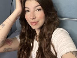 Watch Kirasblush´s Live Show on BongaCams