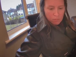 Watch eatmypie69´s Live Show on Chaturbate