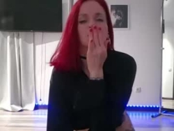 Watch helga_stipper´s Live Show on Chaturbate