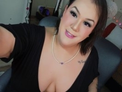 Watch giamorrys´s Live Show on BongaCams