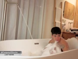 Watch alondra_on_fire´s Live Show on Chaturbate