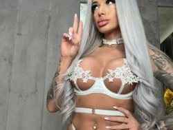 Watch DiamondJo´s Live Show on BongaCams