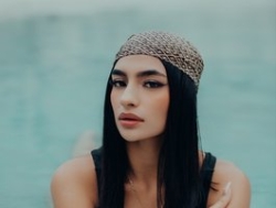 Watch IzzyWild´s Live Show on BongaCams