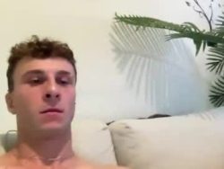2besties1cam is Live on Chaturbate: brothers.secrets Watch 2besties1cam´s Live Show on Chaturbate