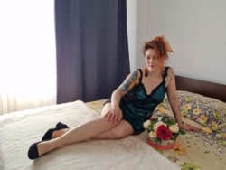 Watch ARIYELA´s Live Show on ItsLive