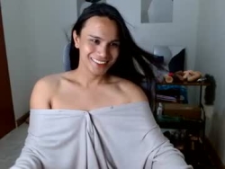 Watch your_lovely_esmeralda´s Live Show on Chaturbate