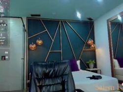 Watch salem_rose´s Live Show on Chaturbate