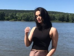 Watch Vivien-Ross´s Live Show on BongaCams