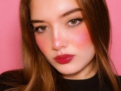 Watch kendallclarkk´s Live Show on ItsLive