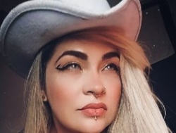 Watch natasha-rodriguez1´s Live Show on BongaCams
