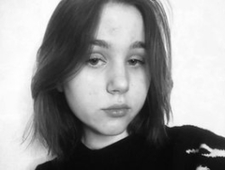 Watch Ariana-May´s Live Show on BongaCams