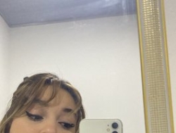 Watch kathe-xoxo´s Live Show on BongaCams