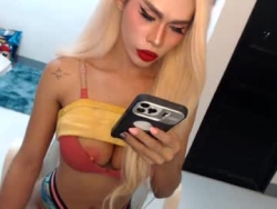 Watch angelic_face_808´s Live Show on Chaturbate