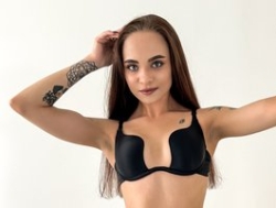 Watch Anastasia-Moriarty´s Live Show on BongaCams