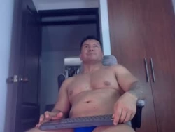 Watch dammuscle´s Live Show on Chaturbate