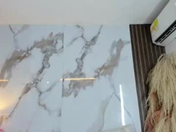 Watch hannahill69´s Live Show on Chaturbate