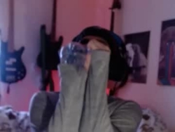 Watch xxwhitefoxx´s Live Show on Chaturbate