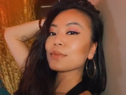 Watch Serve_Cherry´s Live Show on ItsLive