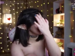 Watch triss_moon´s Live Show on Chaturbate