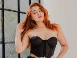 Watch MaddieParker´s Live Show on BongaCams