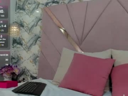Watch vicky_castillo´s Live Show on Chaturbate