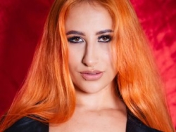 Watch SarayMarquezz´s Live Show on ItsLive