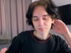 Watch zombde32´s Live Show on Chaturbate