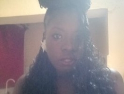 Watch Sunshine102´s Live Show on BongaCams