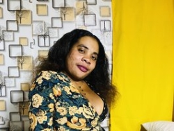 Watch Ornela1´s Live Show on BongaCams