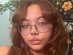 Watch HolleyNicholes´s Live Show on ItsLive