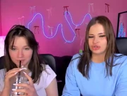 Watch helli_belli´s Live Show on Chaturbate