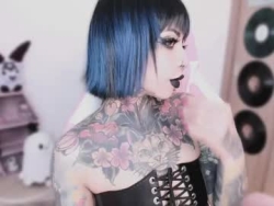 Watch nikkiramone´s Live Show on Chaturbate