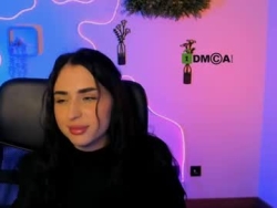 Watch ariabloomm´s Live Show on Chaturbate